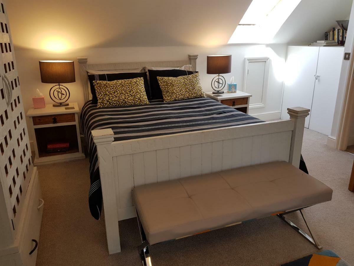 Sunset Bed and Breakfast Hastings Exteriör bild